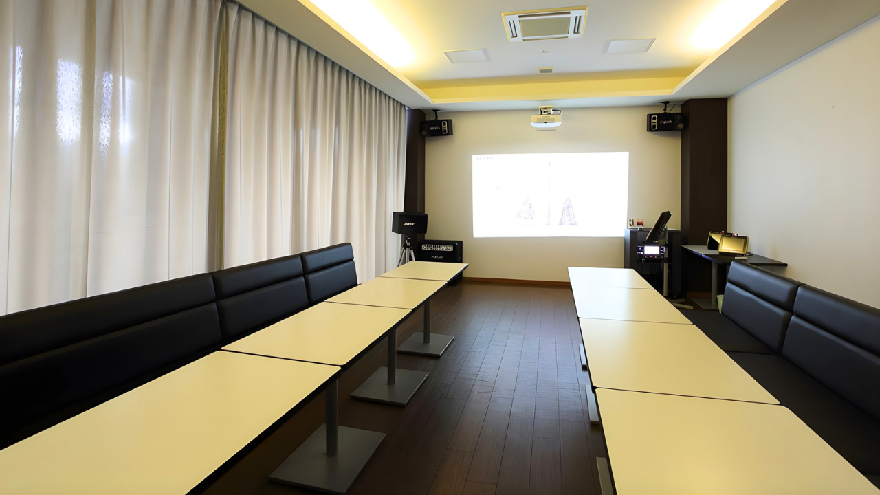 設備・サービス 4